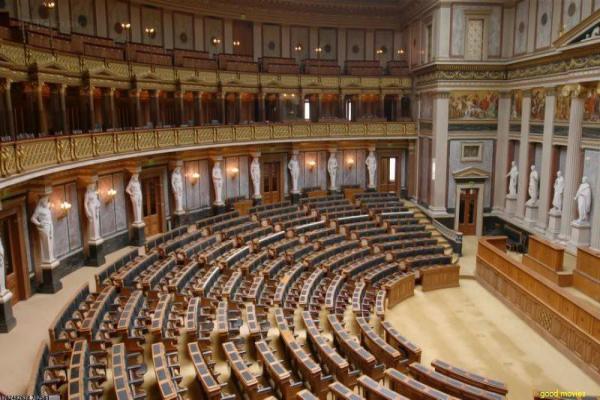 《艾米丽》故事情节深度还原,艾米丽爱情的过程 《艾米丽》故事情节深度还原,艾米丽爱情的过程